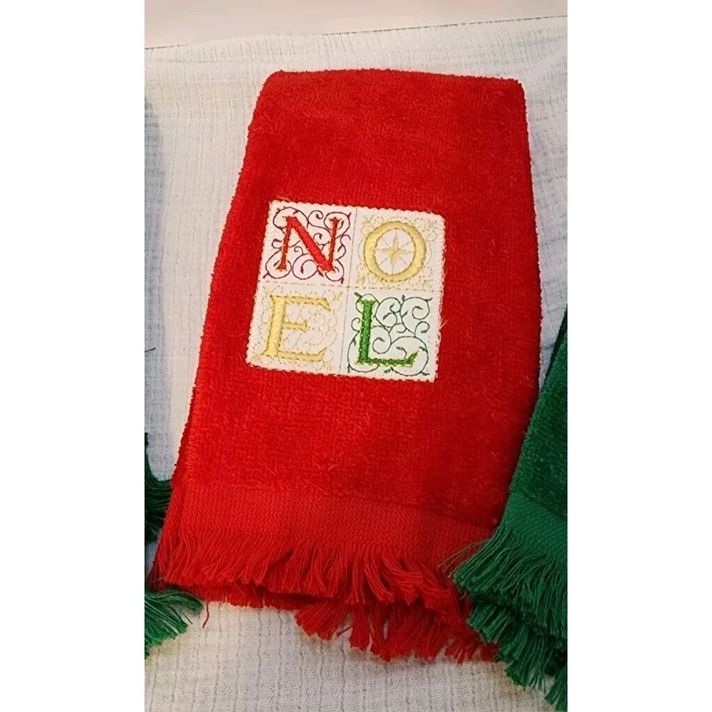 Vintage Lot of 4 RED GREEN Terry‎ Christmas Hand Towels Candle Reindeer Noel